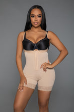 Load image into Gallery viewer, 2336 Cinch Me In Bodyshaper-9
